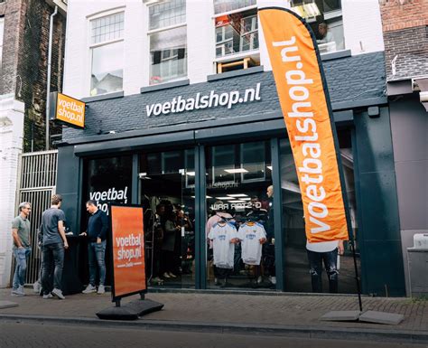 voetbal shop nl